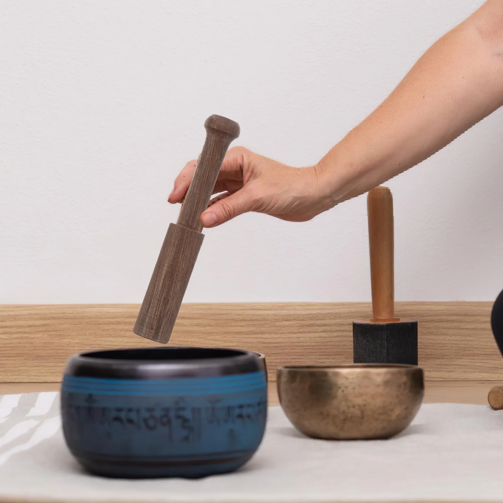 

Handmade Nepal Singing Bowl Mallet Professional Sound Bowl Stick Durable Wooden Mallets Enhanced Tone Universal Fit For