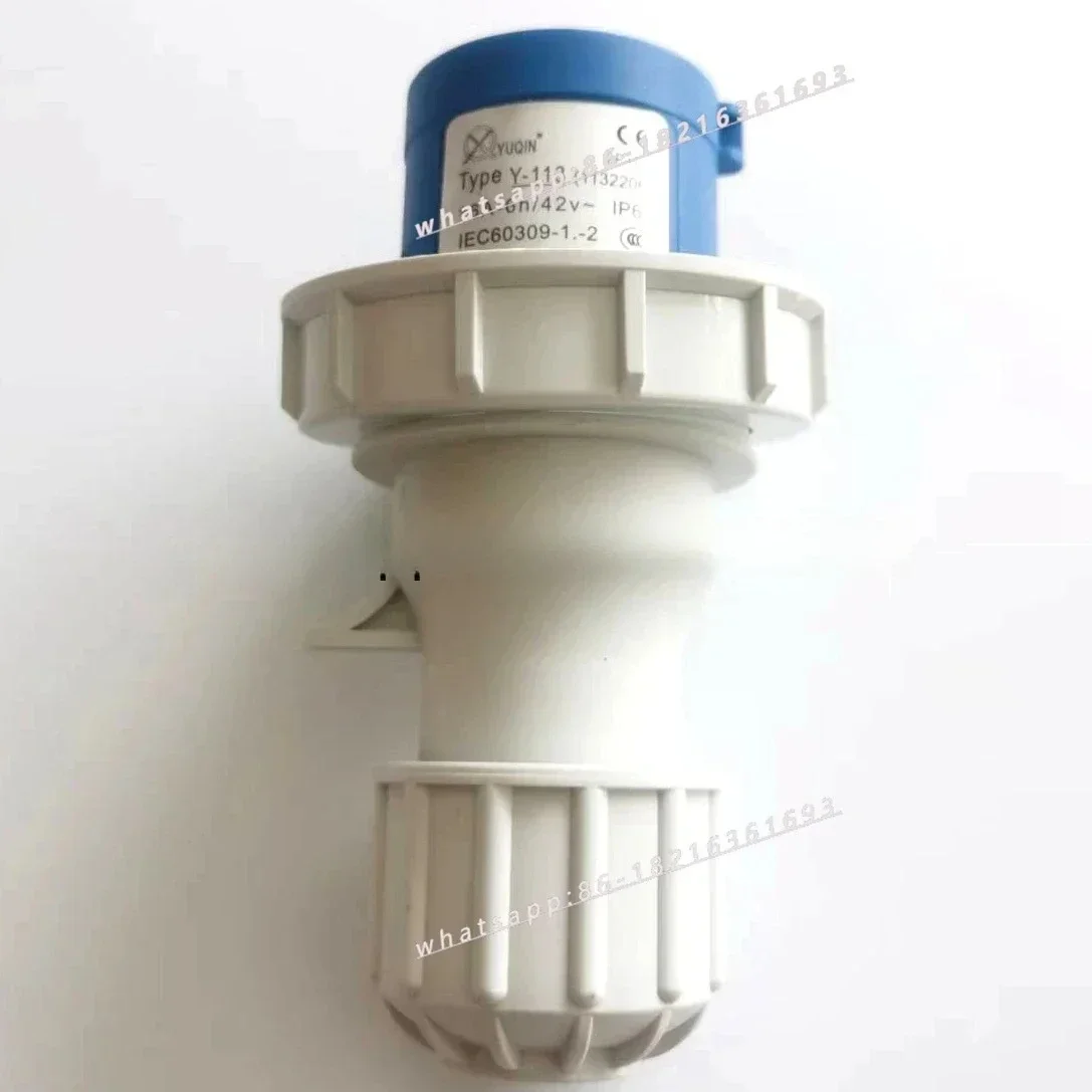 

2026GOOD M151 Marine Lifeboat Charger Waterproof Socket With Three Or Four/five Holes