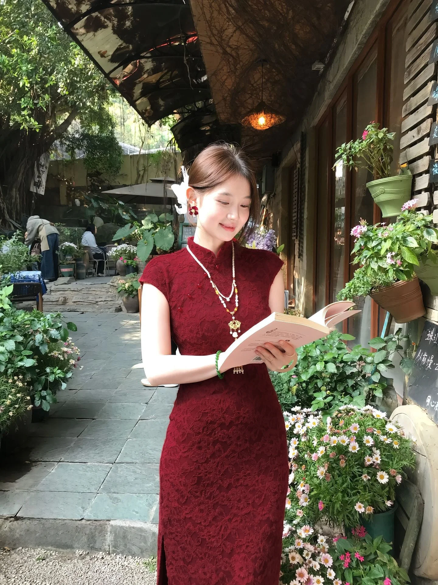 

Lingshanzi Red Lace Short Sleeve Qipao Dress Women's Summer Fashion Retro Style Long Qipao Low Slit Floral Print Chinese Style