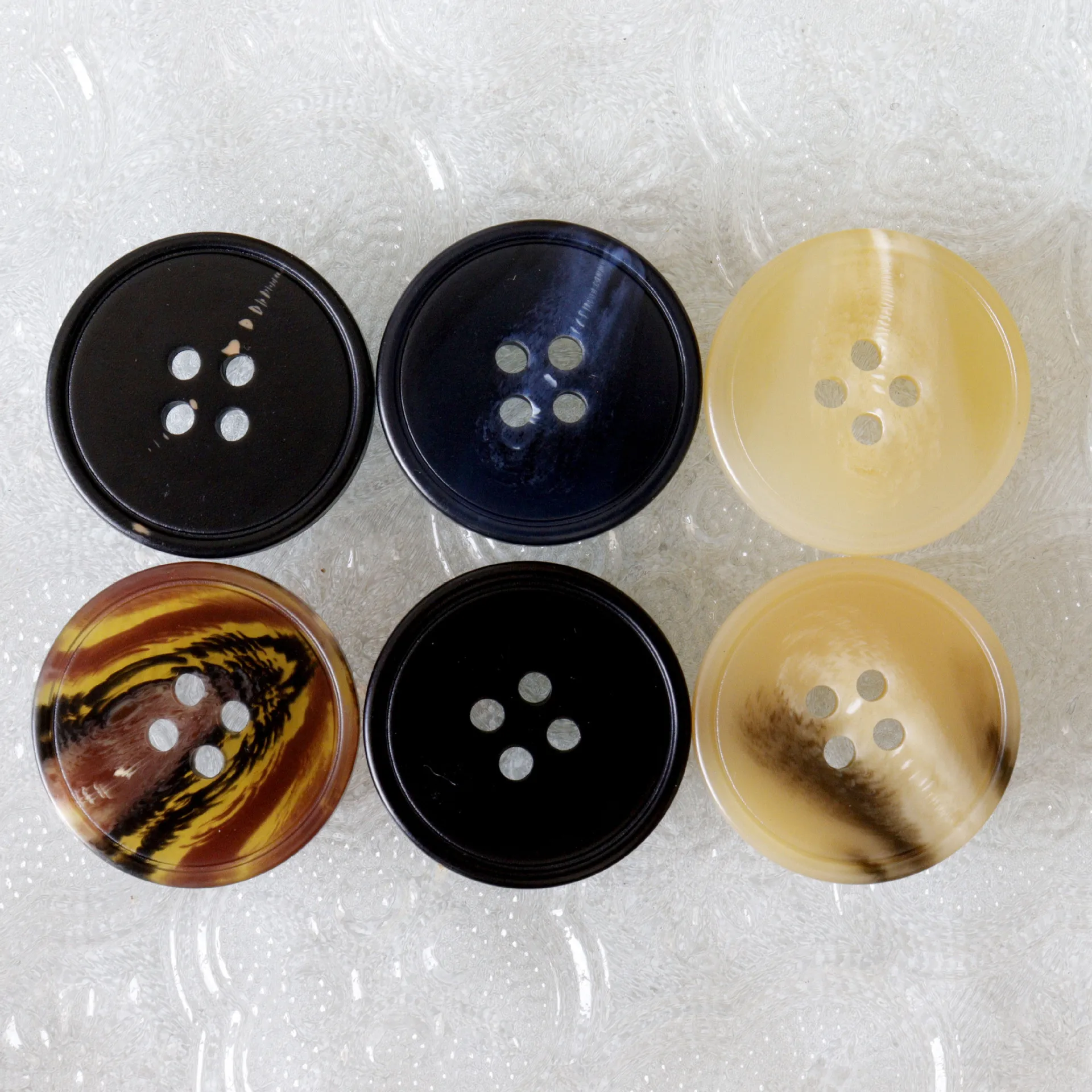 20Pcs/lot 15-30mm Imitation cow horn resin circular pattern button coat windbreaker cardigan suit trousers dress button N389