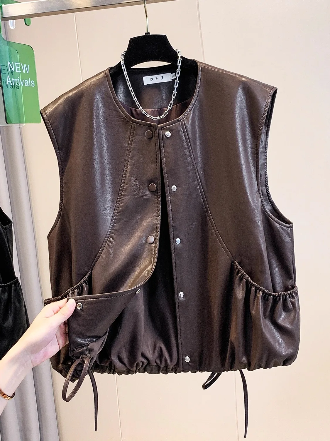 

Retro Coffee PU Leather Biker Vest Women's ort Svel Jaet Top Layering Sle Faionable Autumn Wear Commute