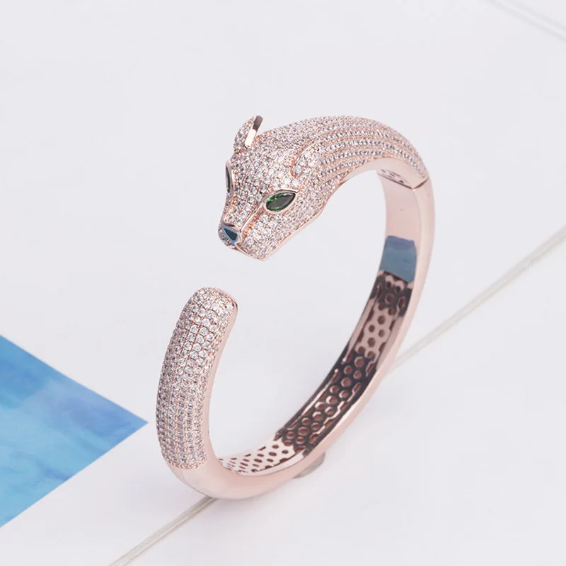 

Europe America Luxurious Men Women Lady Plated Gold Color Settings Full Cubic Zircon Leopard Open Bangle Bracelet 3 Color