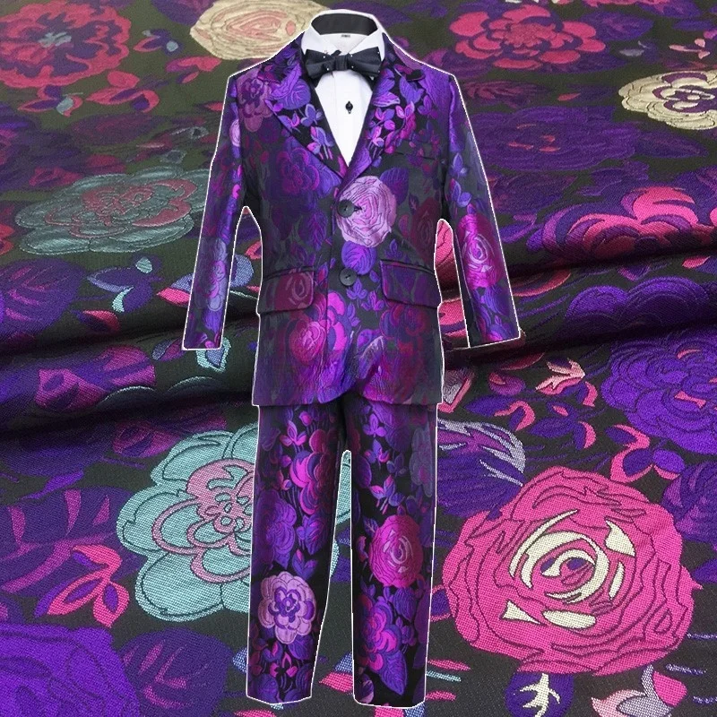 

The boy's small suit jacquard fabric dress windbreaker and brocade are all made of soft