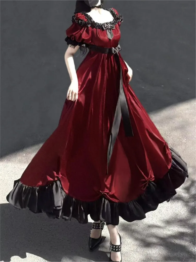 

A and elegant three-dimensional floral lace dress in red style