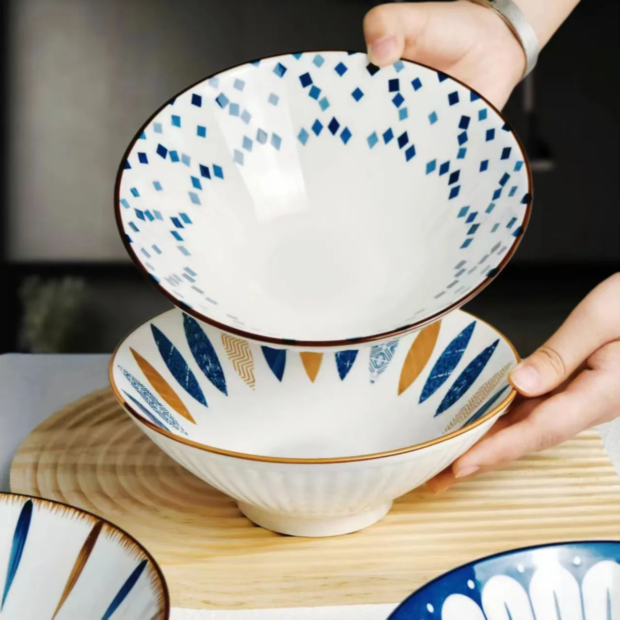 1Pc 8 Inch Japanese Ceramic Ramen Bowl, Underglaze Noodle Soup Bowl, Microwave Dishwasher Safe for Instant Noodle Salad