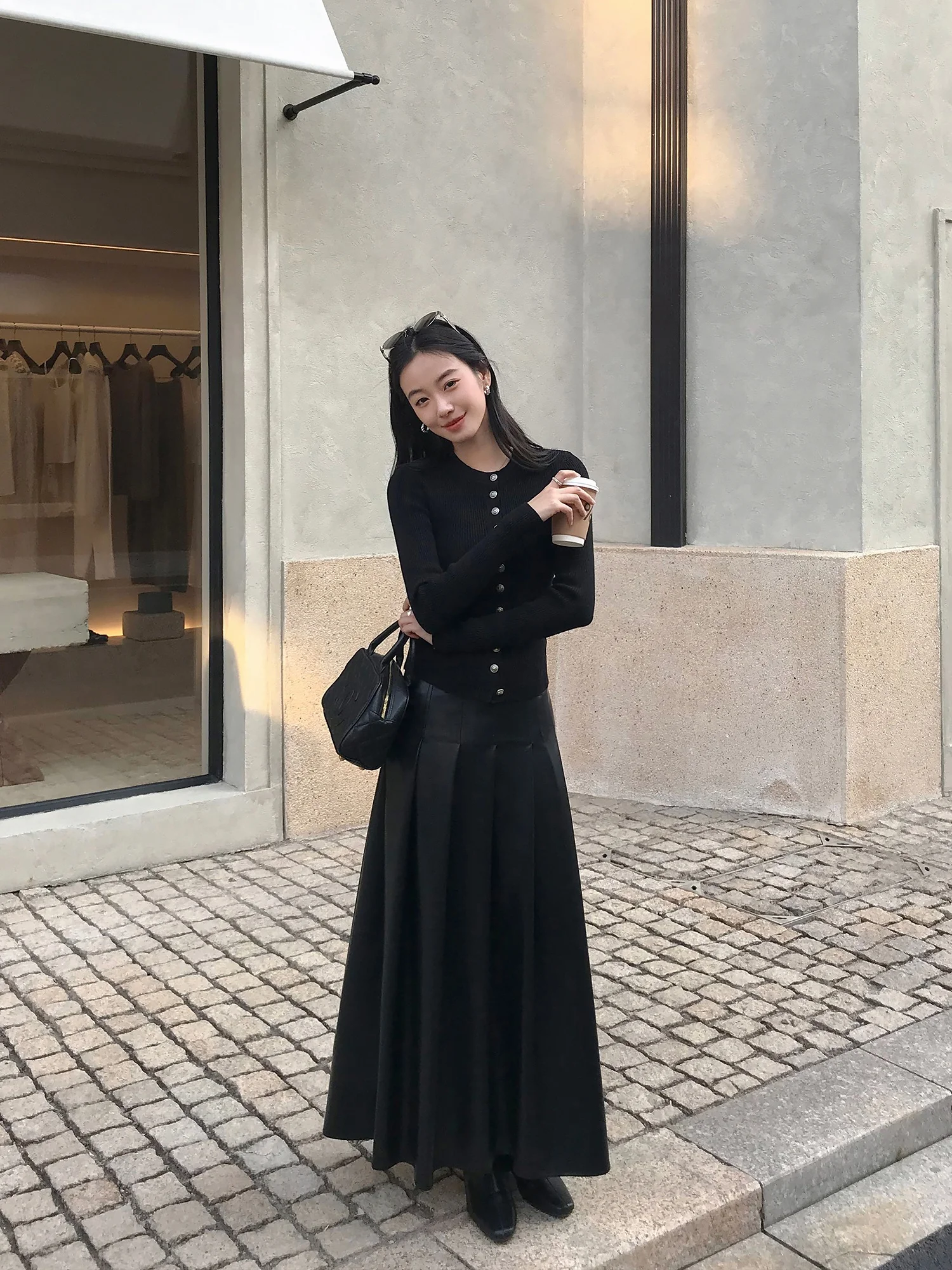 

Classic Sle Retro Bla PU Leather High Waist Skirt for Women Ele Faionable A-Line Skirt for Daily Commute