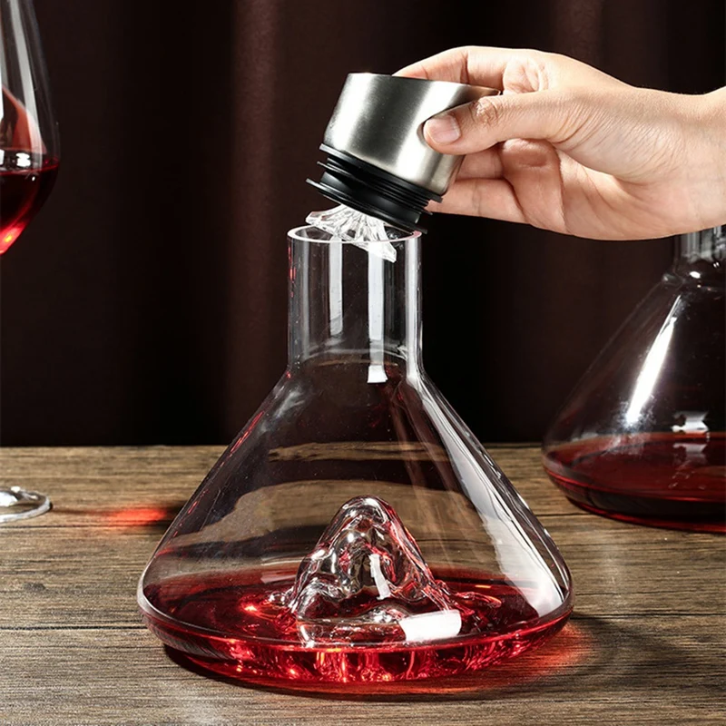 Wine Decanter, Crystal Clear Wine Decanter With Aerator, Red Wine Carafe With Built-In-Dispenser