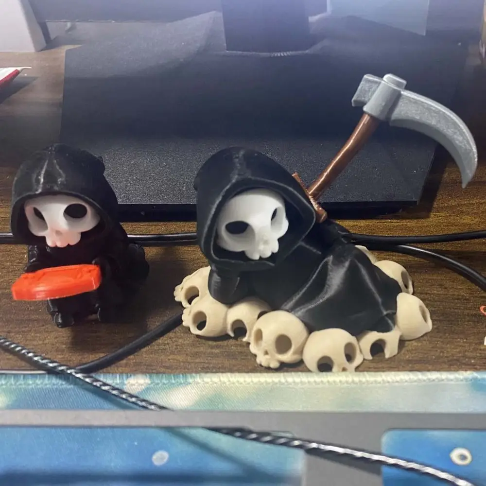 Spooky Car Decor PLA Skeleton Figurine Cute Chibi Grim Reaper Detailed Creative Halloween Miniature Holiday Gift