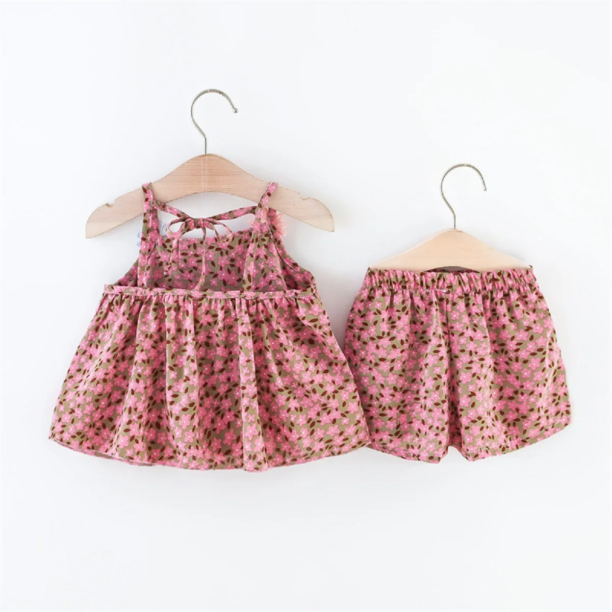 2Pcs/SetSummer children\'s clothing set for girls new daisy flower suspender top floral shorts baby two-piece set