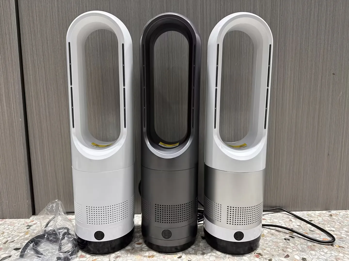 2-in-1 Bladeless Fan Heater Fast Heating Adjustable Temperature Quiet Operation Tower Bladeless Fan Heater