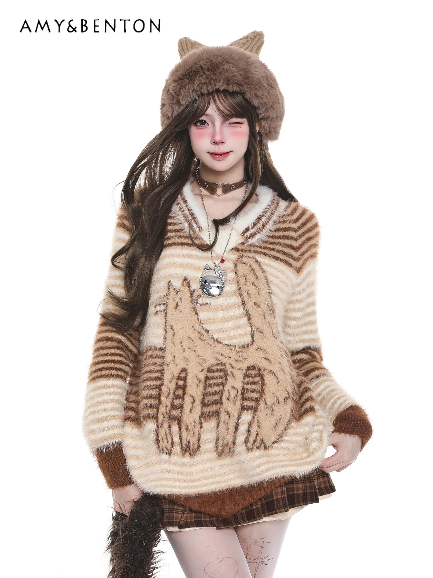 

Осень-зима 2022, новый корейский стиль, пушистый забавный мягкий свитер в полоску с котом, женский свободный повседневный вязаный топ розового кофейного цвета