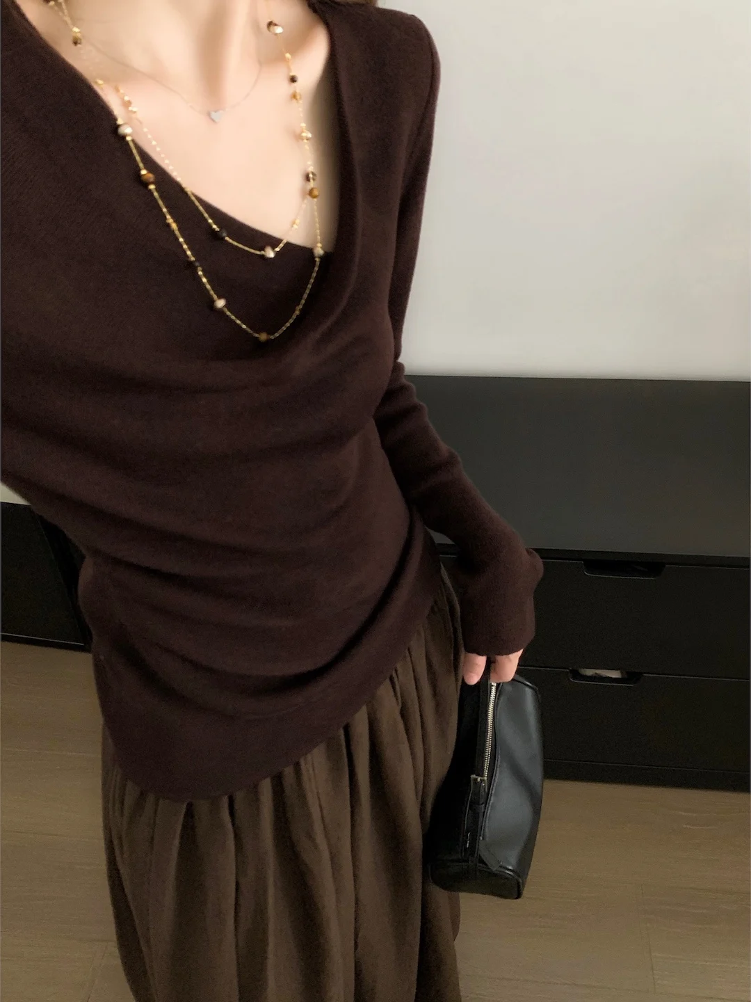 

FlowGaga Women's Slim Fit Wool Knit Sweater Korean Sle V-Ne Inner Wear Elastic Waist Design Long Sve Regular Length