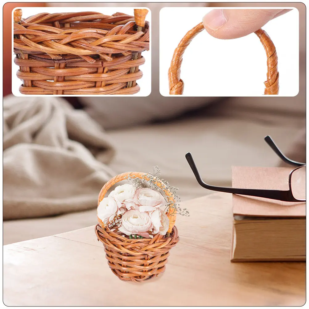 6Pcs Tiny Rattan Woven Mini Basket Sturdy Rustic Style Small Sundries Basket for Home Decor Mini Floral Holder Desktop Ornament