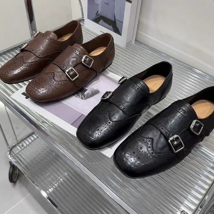 

Ladies Leather Shoes Spring and Autumn Fashion Casual Breathable Baotou Round Head Low Heel PU Buckle Vulcanized Shoes.