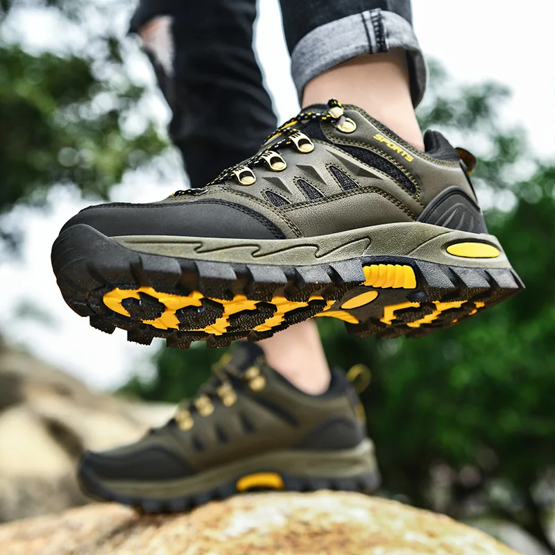 HIKEUP Autumn And Winter Outdoor Hiking Shoes Men Women Sneakers Couple Models High Quality Leather Sport Men Trekking Plus Size