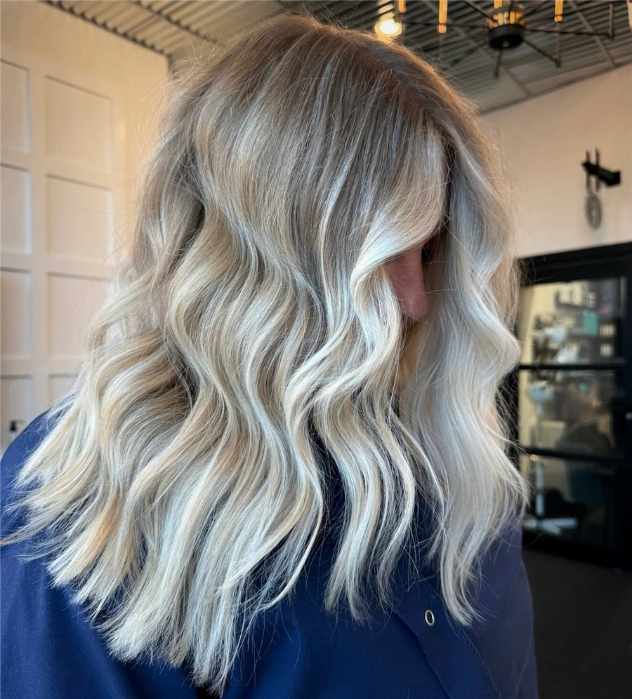 Ombre Blonde Natural Wave Wig 16Inch Shoulder Mixed Brown And Blonde Color Lace Front Synthetic Hair for Women Highlight BOB Wig