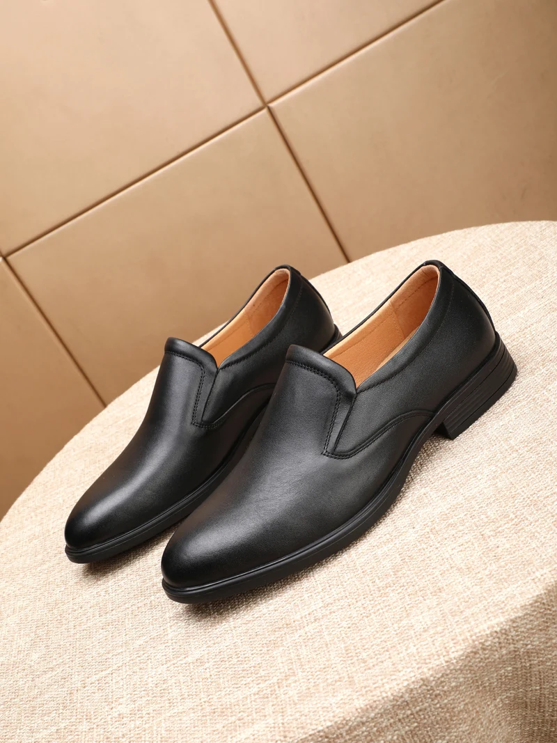 

Мужские повседневные кожаные туфли, дышащие и удобные, деловые кожаные туфли, свадебные туфли для торжественных мероприятий.