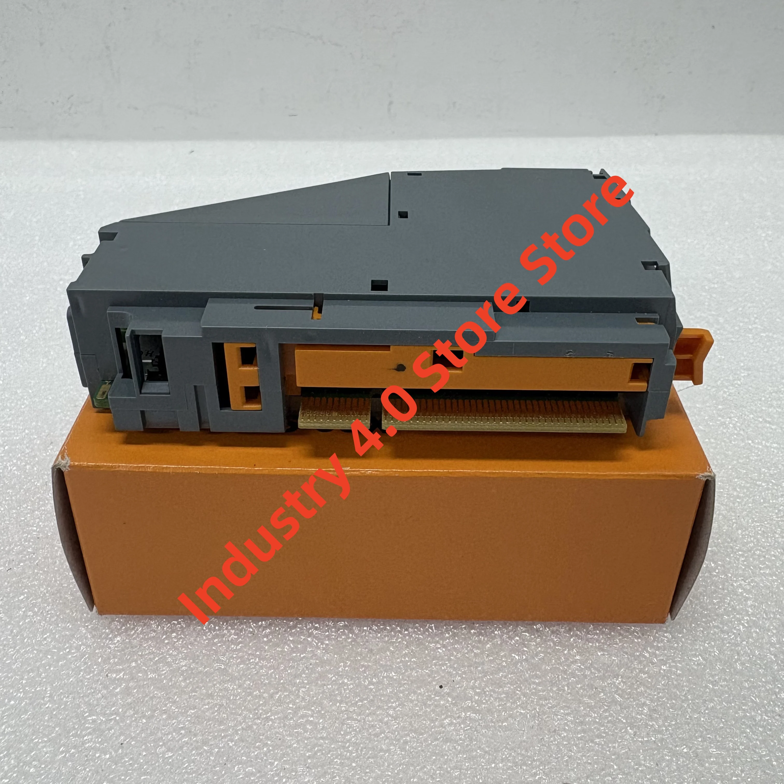 新しいオリジナル X20IF2772 PLC モジュール