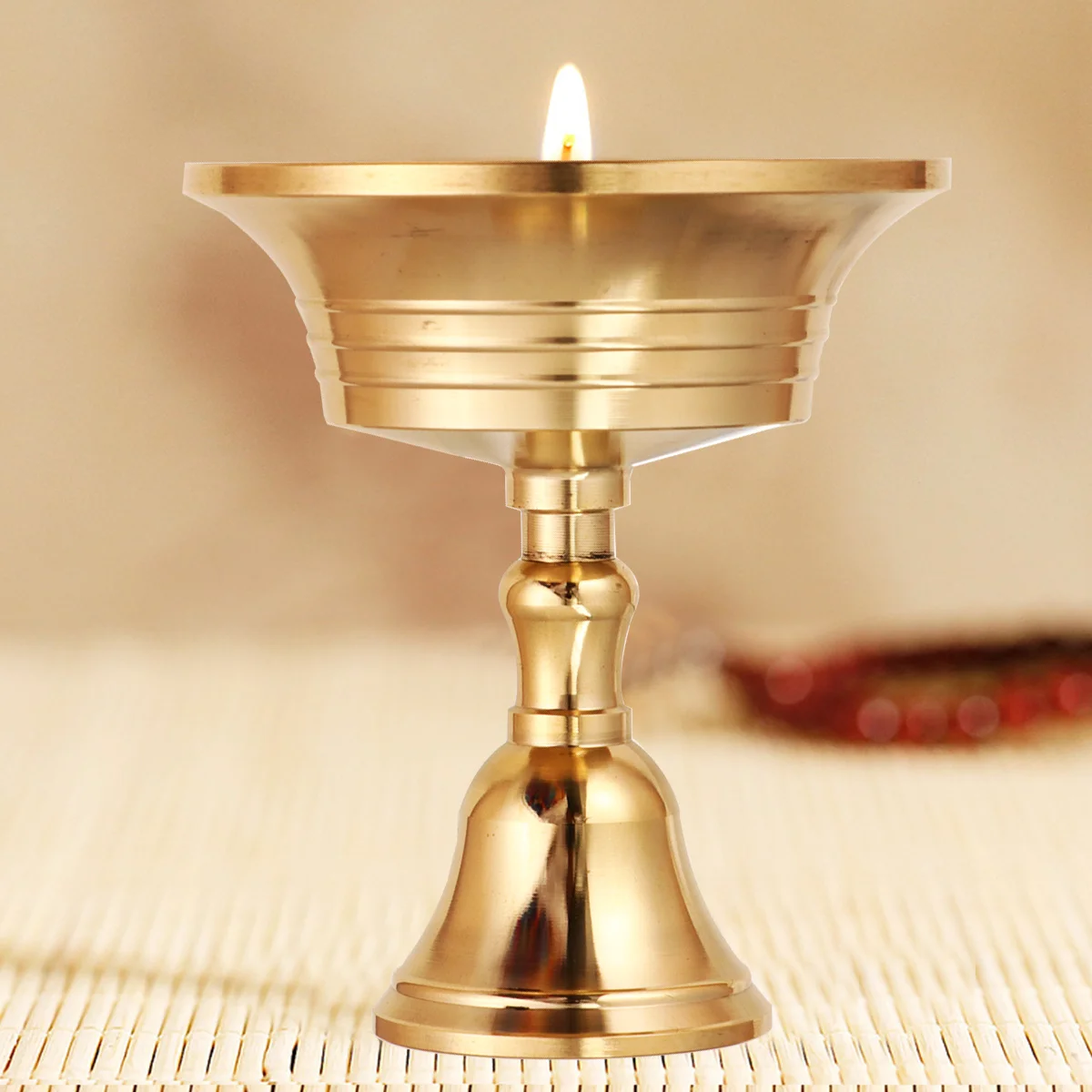 

1Pcs Brass Candlestick Fine Workmanship Temple Butter Lamp Holder Brass Holder Supplies Non Slip Base