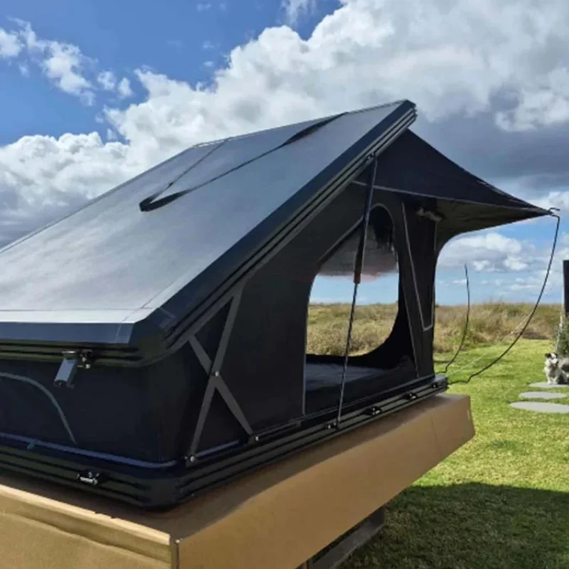 Hard Shell Rooftop Tent Large Space Customized Waterproof All Seasons