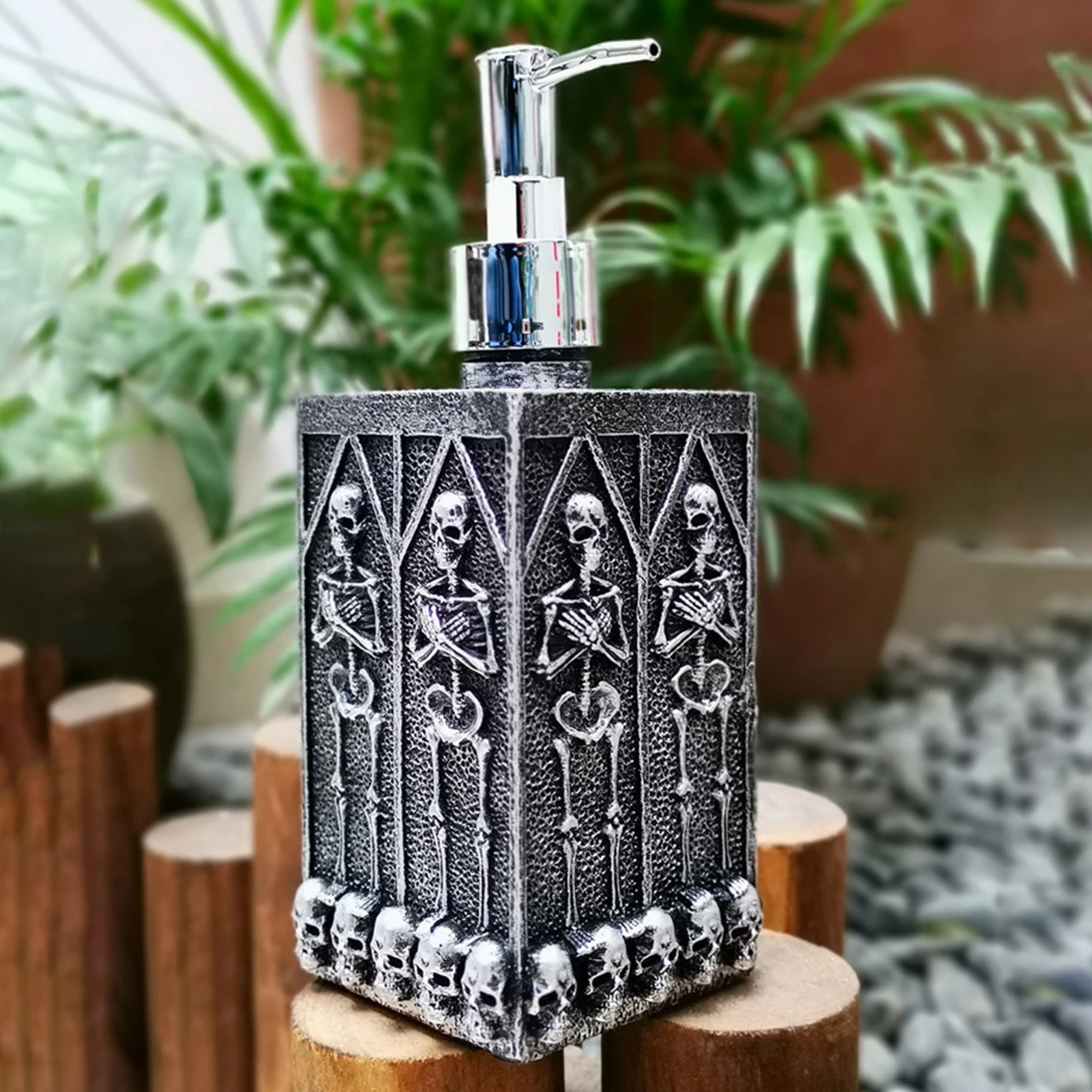 460ml Skeleton Soap Press Dispenser Vintage Gothic Style Resin Liquid Bottle for Home Kitchen Bathroom Sink Tool