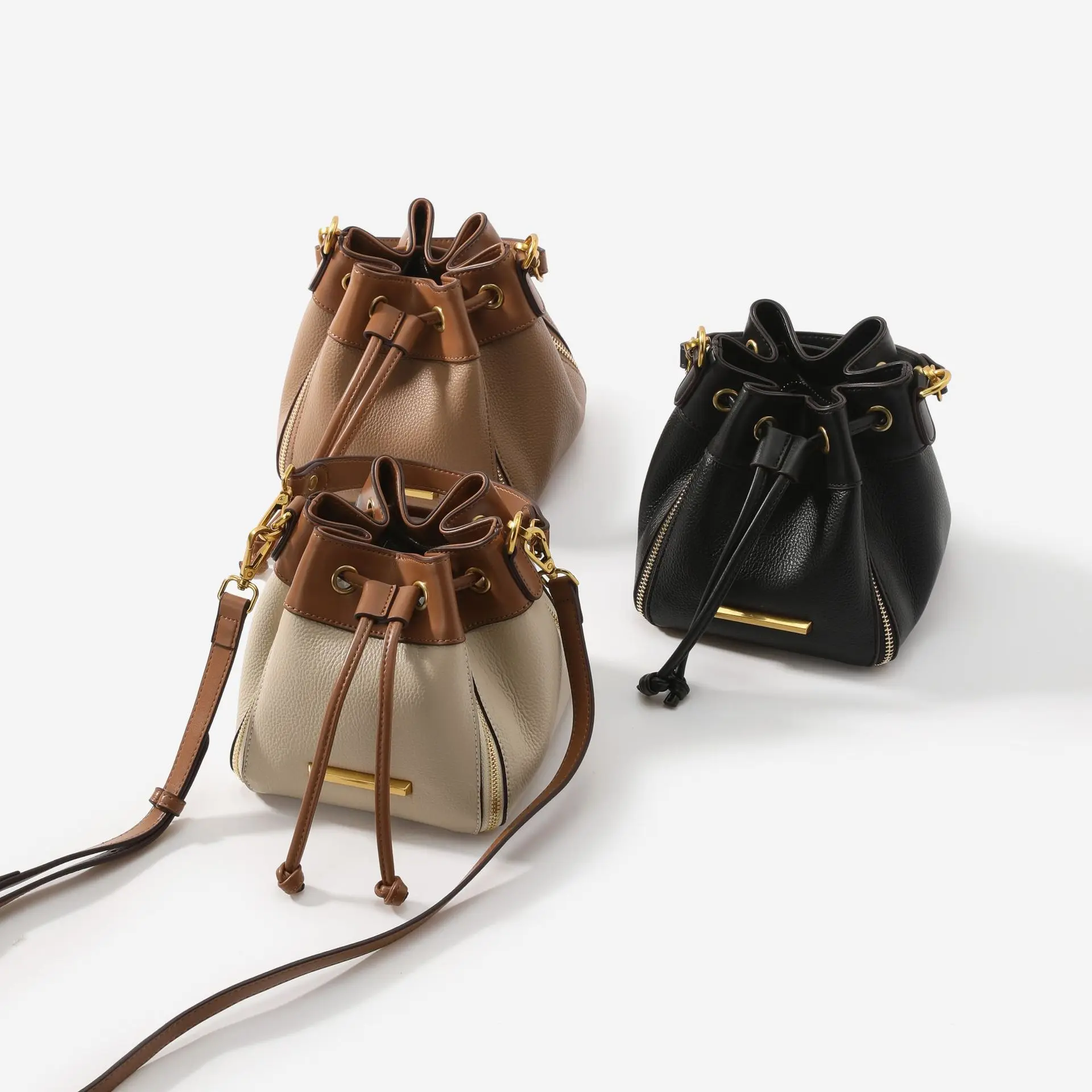 Drawcord Leather Bucket Shoulder Bag 2024 Beige Color Lady Crossbody Bag Purse External Zipper Decorate Handbag