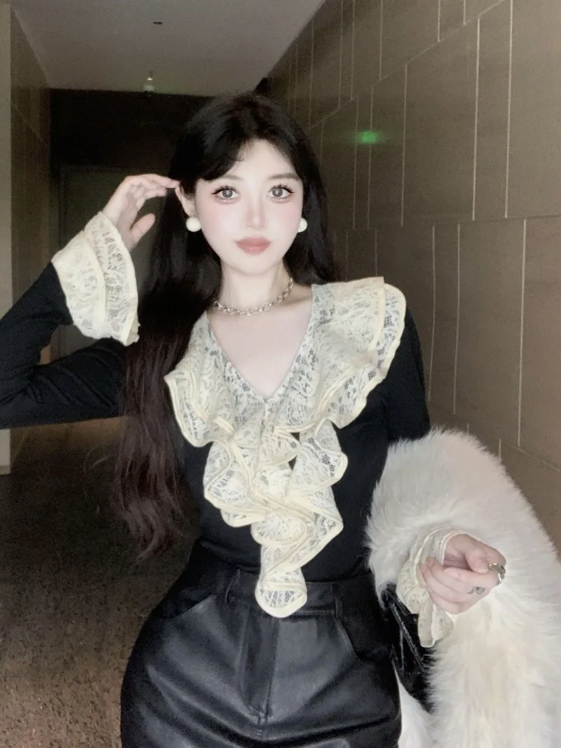 Korejpaa Fashion Flare Sleeve T Shirt Women French Style Ruffled V Neck Pullover Clothes Female 2024 Spring Solid Elegant Top