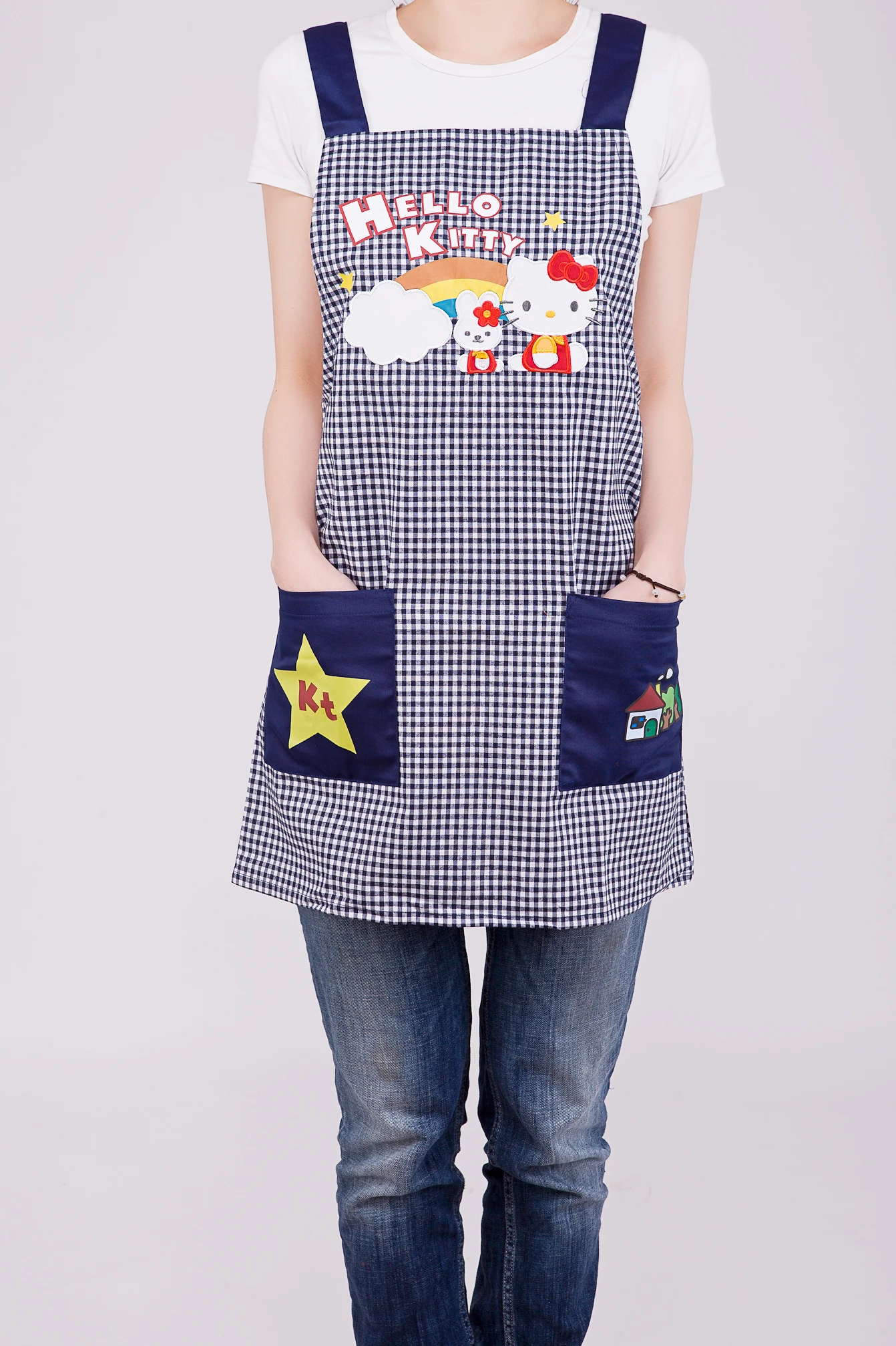 Red Grid Hello Kitty Embroidered Kitchen Apron Woman Cotton Cooking Avental de Cozinha Divertido Pinafore Apron Dress Vintage