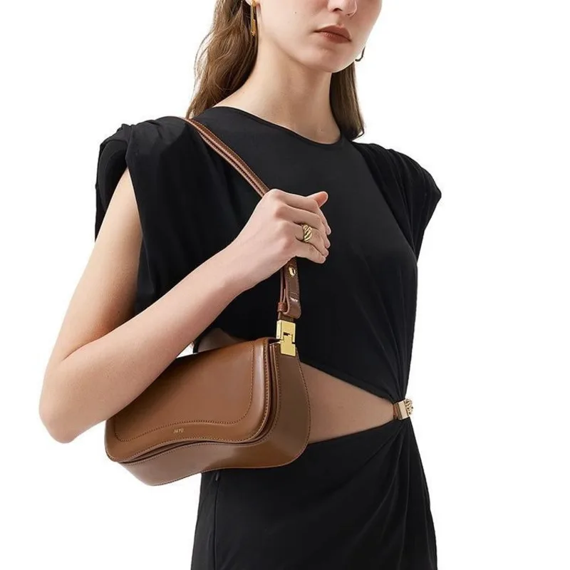 

Single Shoulder Bag New Fashionable Casual High-end Trend Adjustable Retro Women's Cross Shoulder Bag