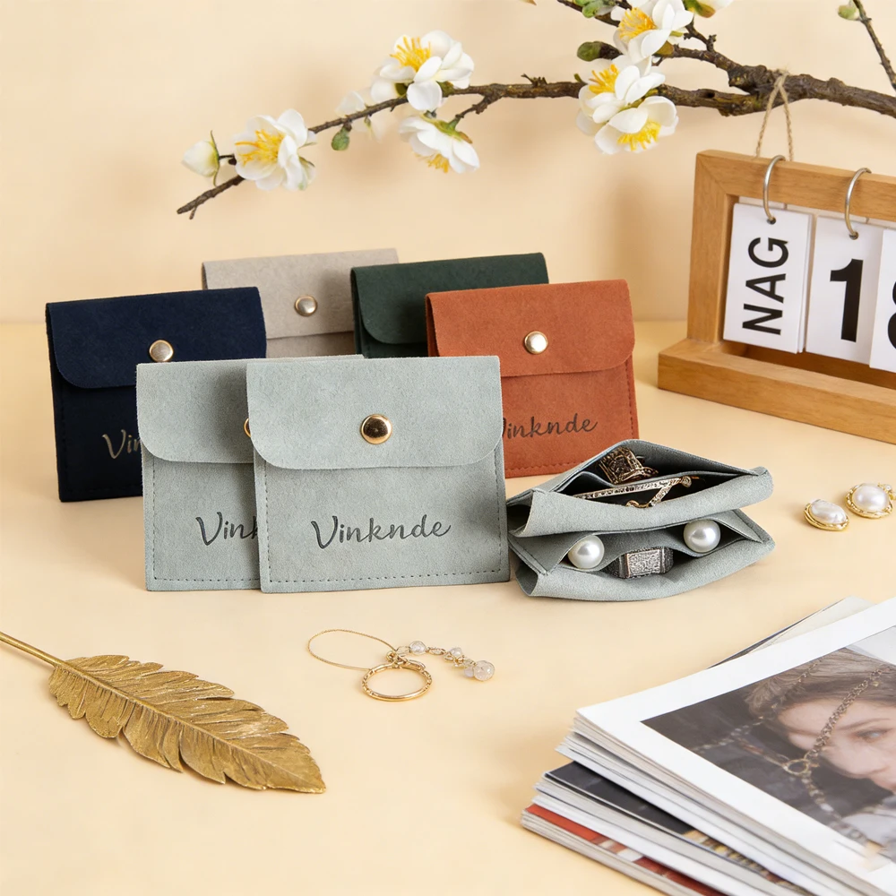 

Мешочек для украшений с логотипом на заказ, на кнопке, из микрофибры и бархата, с разделителем, для колец, серег, ожерелий, упаковка, подарочный мешочек для свадьбы