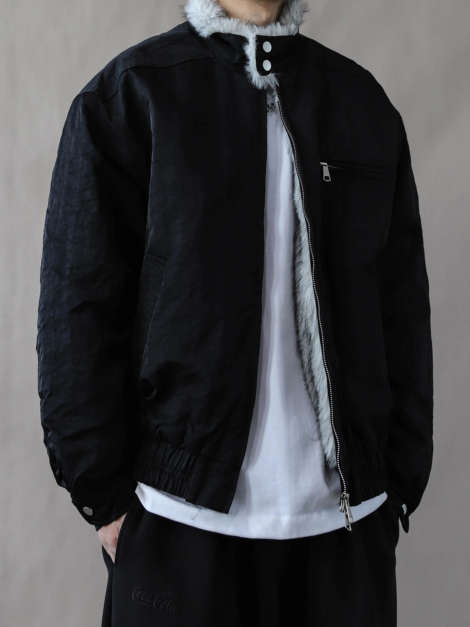 

Мужская теплая хлопковая куртка в американском ретро-стиле с воротником-стойкой, свободного кроя, молодежная повседневная верхняя одежда, однотонное пальто с длинными рукавами