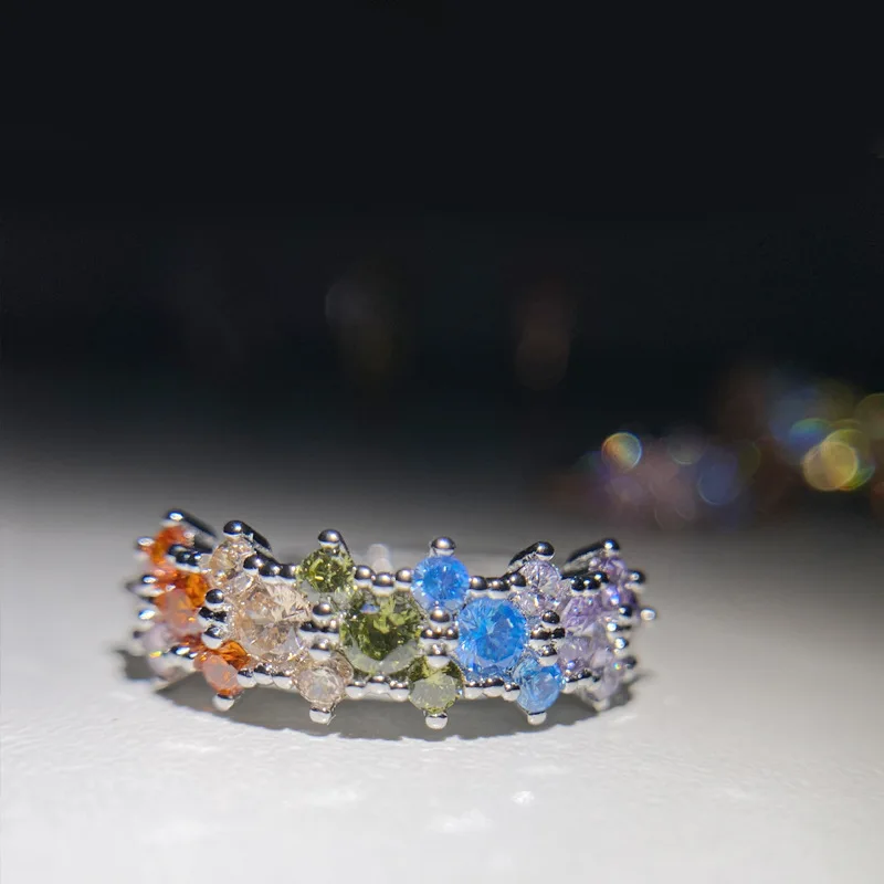 MDLFES Moiss1n Diamond Style Versa اليابانية الأصلية هي خاتم صيفي كبير بألوان قوس قزح وزركونيا مع نهاية مفتوحة