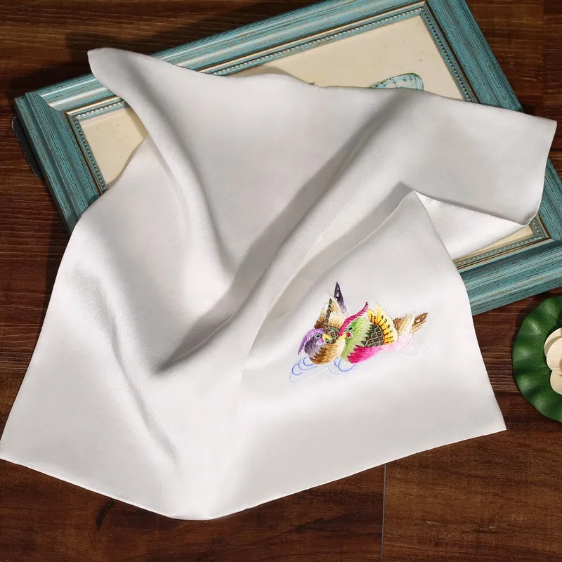 الحرير المطرزة يدويا منديل طبقة مزدوجة التوت الحرير اليوسفي بطة الحرير هدية منديل 35x35 سنتيمتر