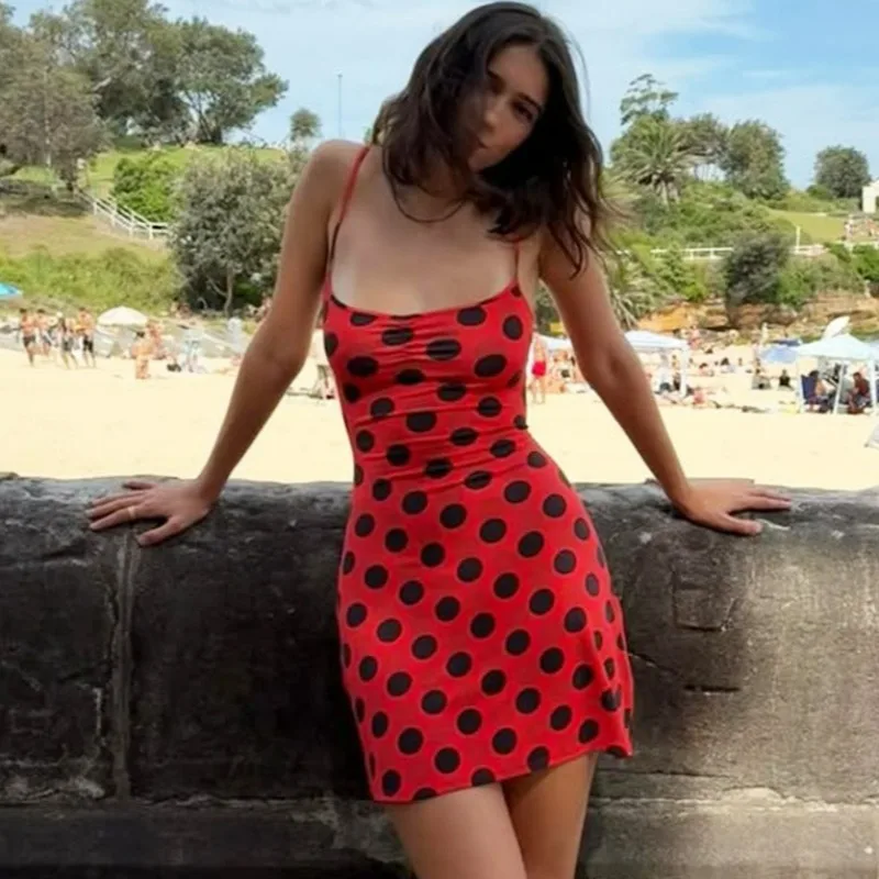 

Tuularose Elegant Red Dress Summer Vintage Fashion Polka Dot Contrast Sleeveless Backless Dress High-Waisted Women's Party Dress