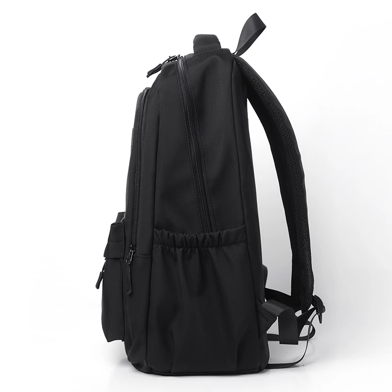 Sac à dos multicouche à fermeture éclair de grande capacité, adapté au déplacement, au loisirs et aux voyages sportifs, également un sac à dos idéal pour étudiant.