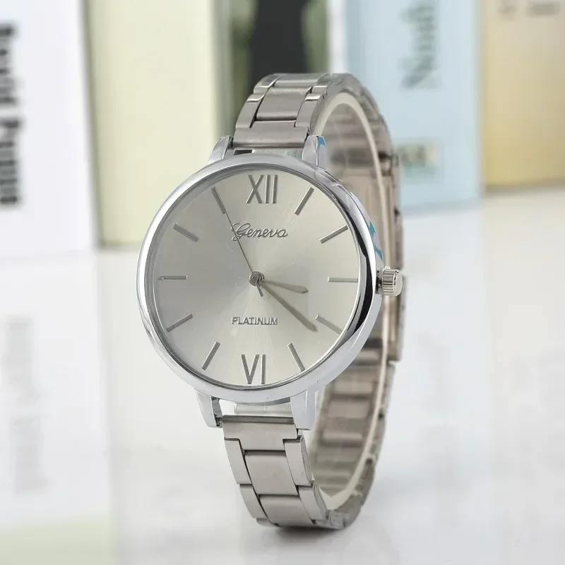 Women Elagant Watch Bracelet Casual Simple Steel Strap Quartz Watches Temperament Ladies Wristwatch Wearing Style montre femme