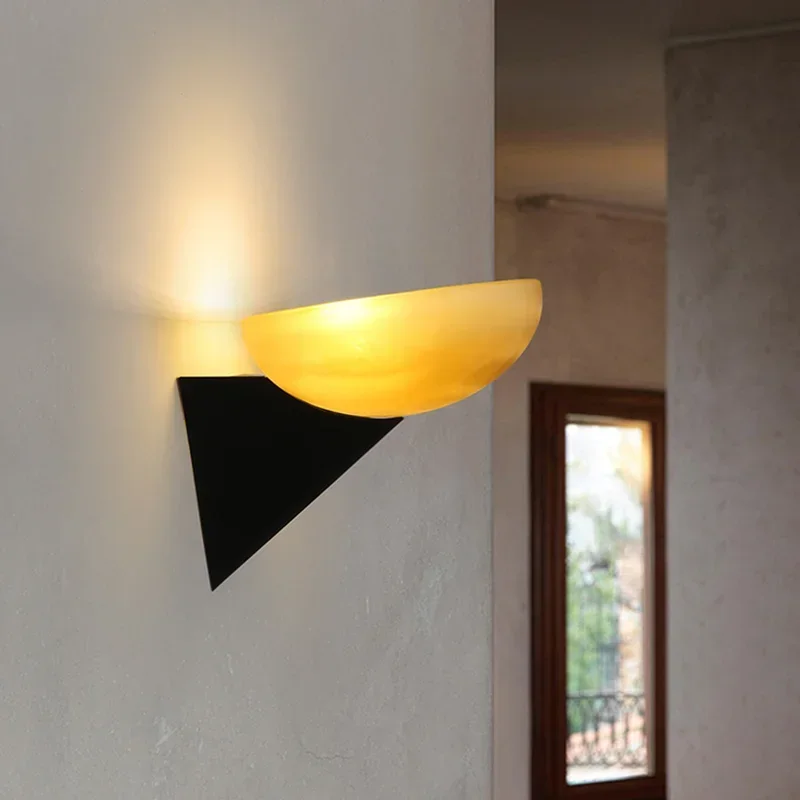 Modern American Ret…