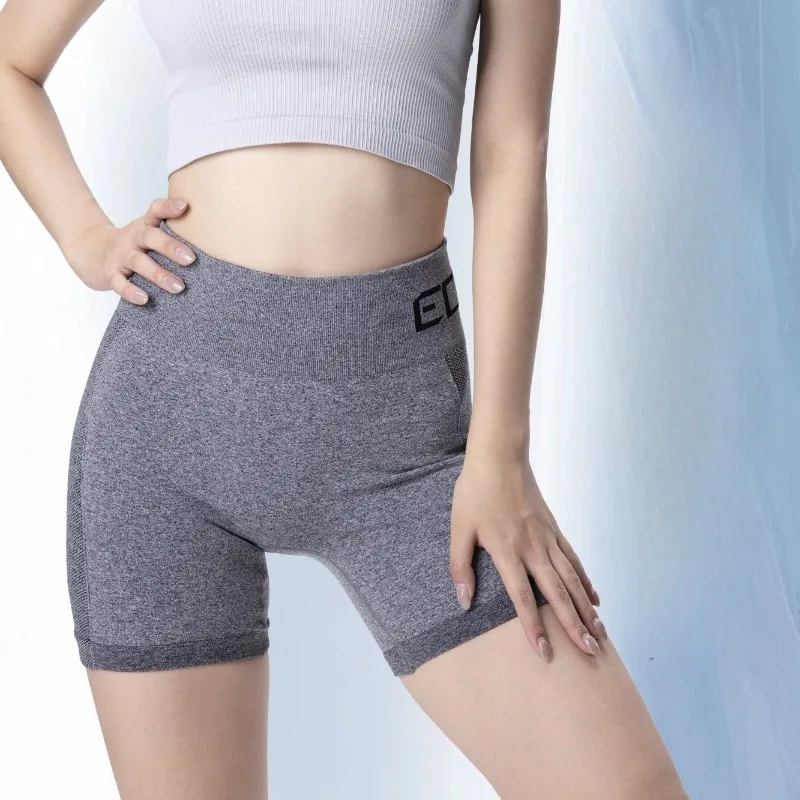 Hoog getailleerde perzikkleurige hippe fitnessshorts voor hardlopen en training voor dames, ademende, zweetafvoerende yoga driedelige shorts