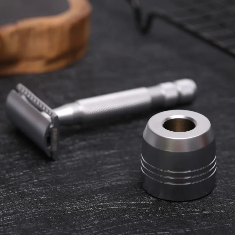 حامل ماكينة الحلاقة للرجال خفيف الوزن غير لامع من Yaqi، متانة، هذا الحامل يناسب الجميع بقطر أقل من 13 مم.