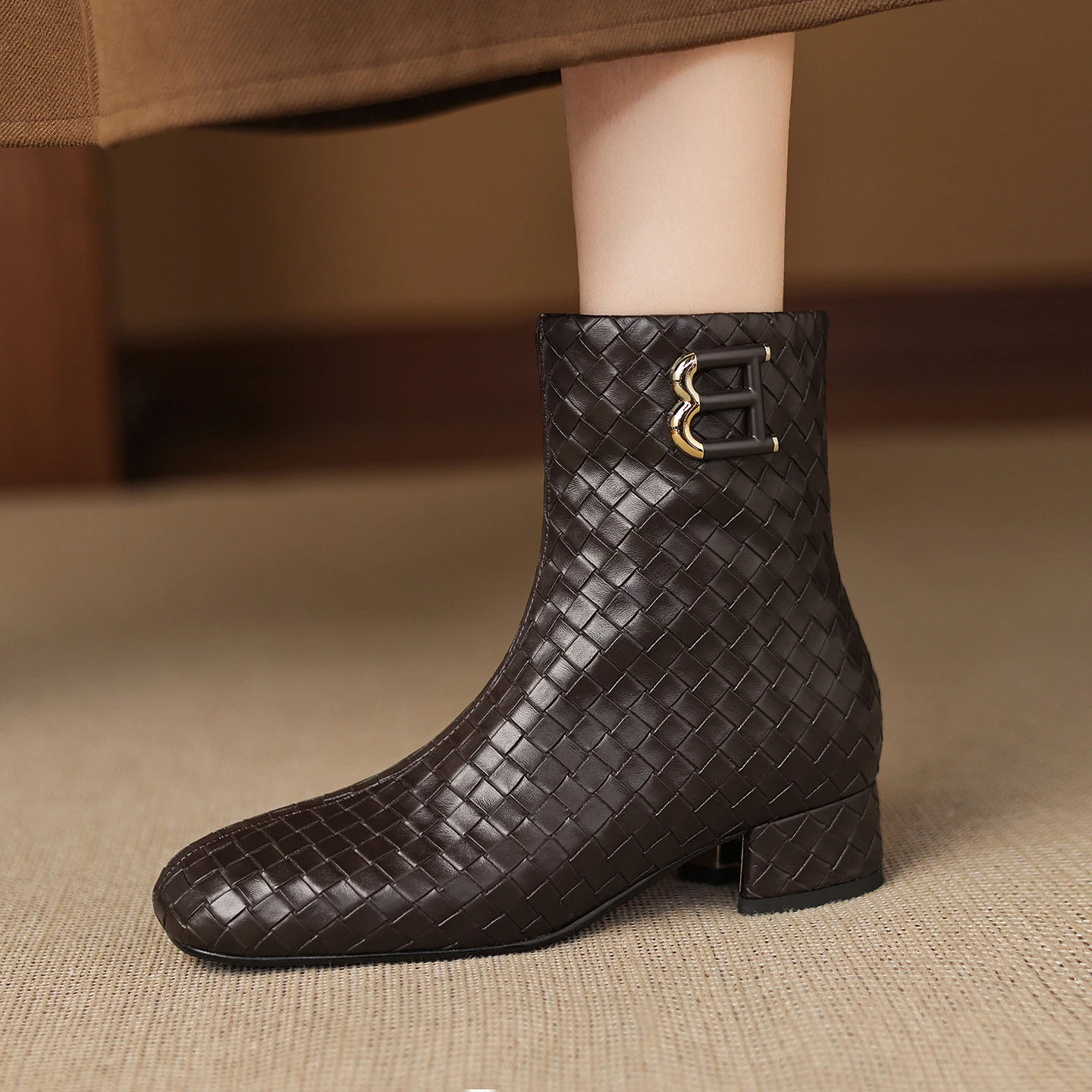 

Handmade Genuine Leather Cowhide Round Toe Woven Ankle Boots women's Modern Booties Fashion Women Shoes Chelsea Boot High Heels