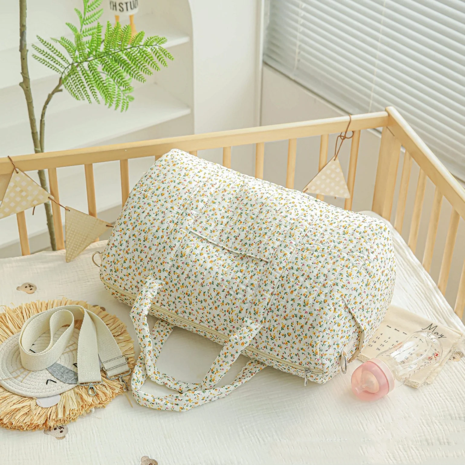 حقيبة الأم ذات سعة كبيرة حقيبة سفر للنساء حقيبة حفاضات الطفل طباعة الأزهار حقيبة كروسبودي متعددة الوظائف