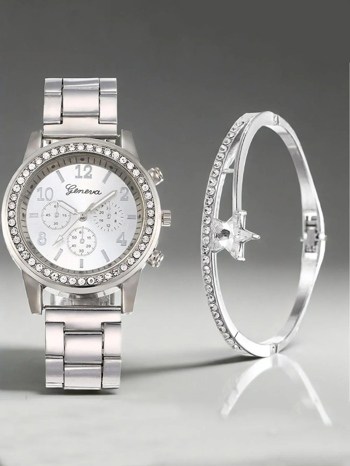 2-piece/set Ladies' watches are versatile in temperament, simple and trendy in style, and ladies' quartz watches set