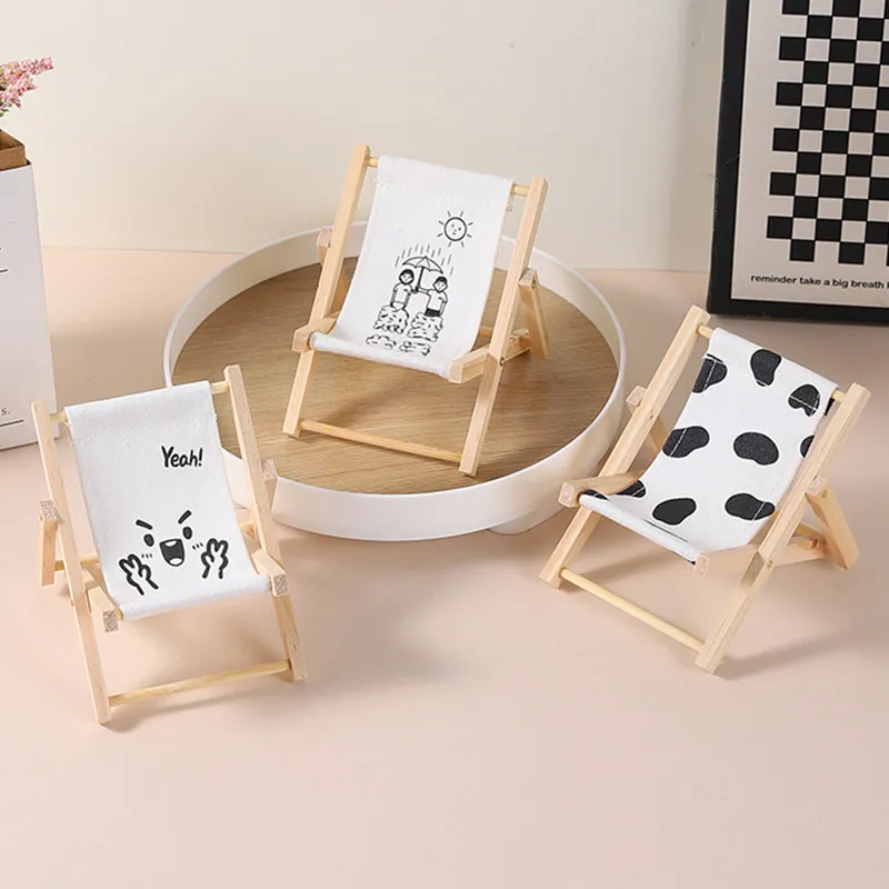 Nordic Wooden Mini Chair Figurines Modern Designer Desktop Doll Beach Chair Support Frame Photography Prop Decoration FYFM
