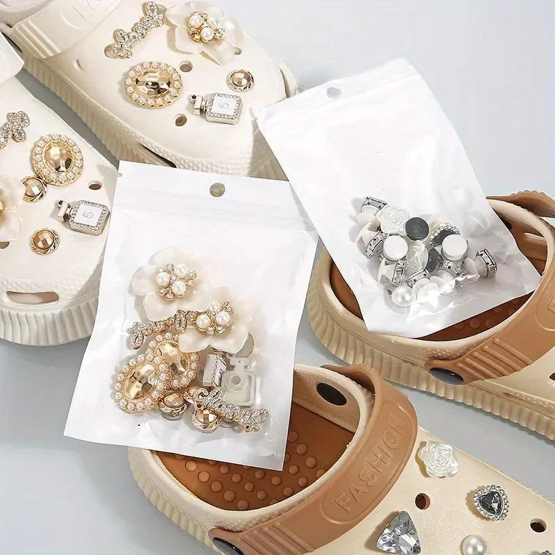 1 مجموعة أزياء جديدة مجموعة ثقب الأحذية سحر الاكسسوارات إبزيم حذاء لطيف اللؤلؤ الدب المياه الماس سلسلة DIY 3D الأحذية الزينة