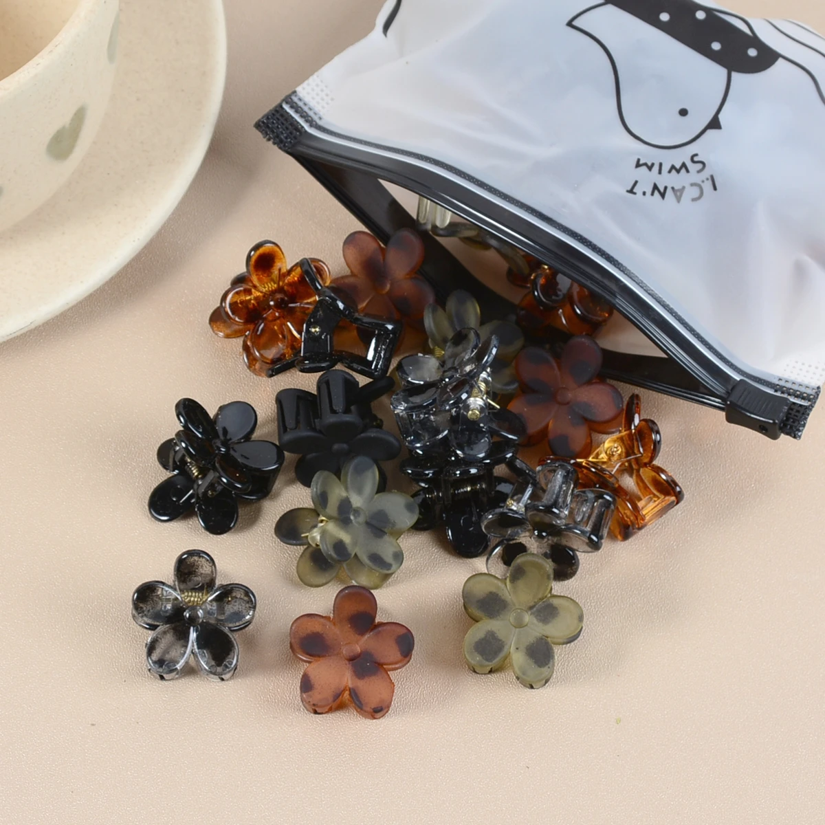 12-Piece Set of 2.5cm Mini Flower Hair Clips Suitable for Women and Girls, Cute Hair Accessories, Non-Marking Styling Bangs, Compact Styling Small Claw Clips - view 6