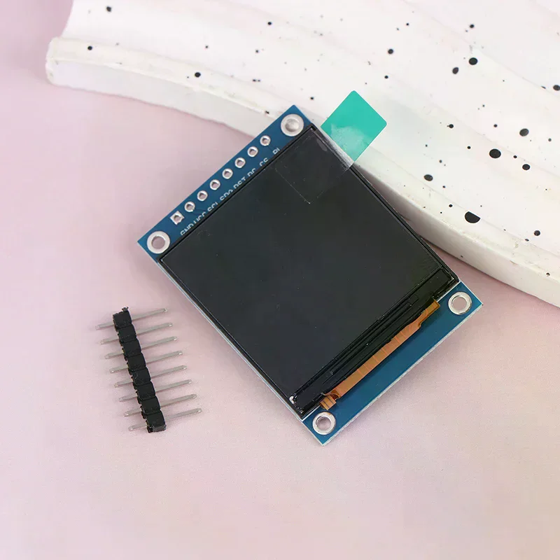 

1pcs 1.54-inch TFT LCD Screen ST7789 Small Screen 240x240 Display LCD Square Screen SPI Color Screen
