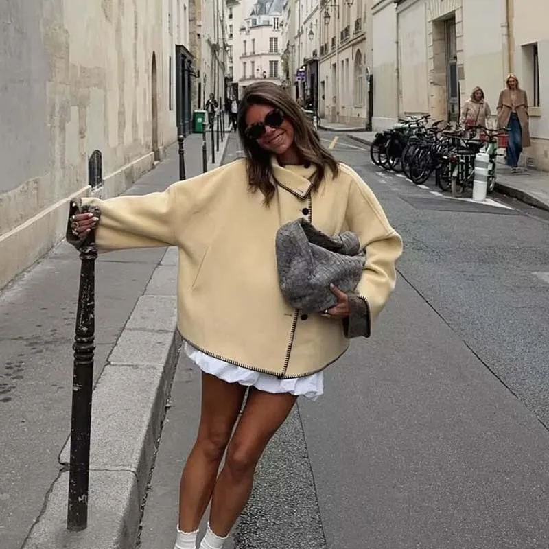 

2025 женская осенне-зимняя теплая шерстяная куртка с длинным рукавом и высоким воротом, свободная верхняя одежда, однобортное элегантное пальто