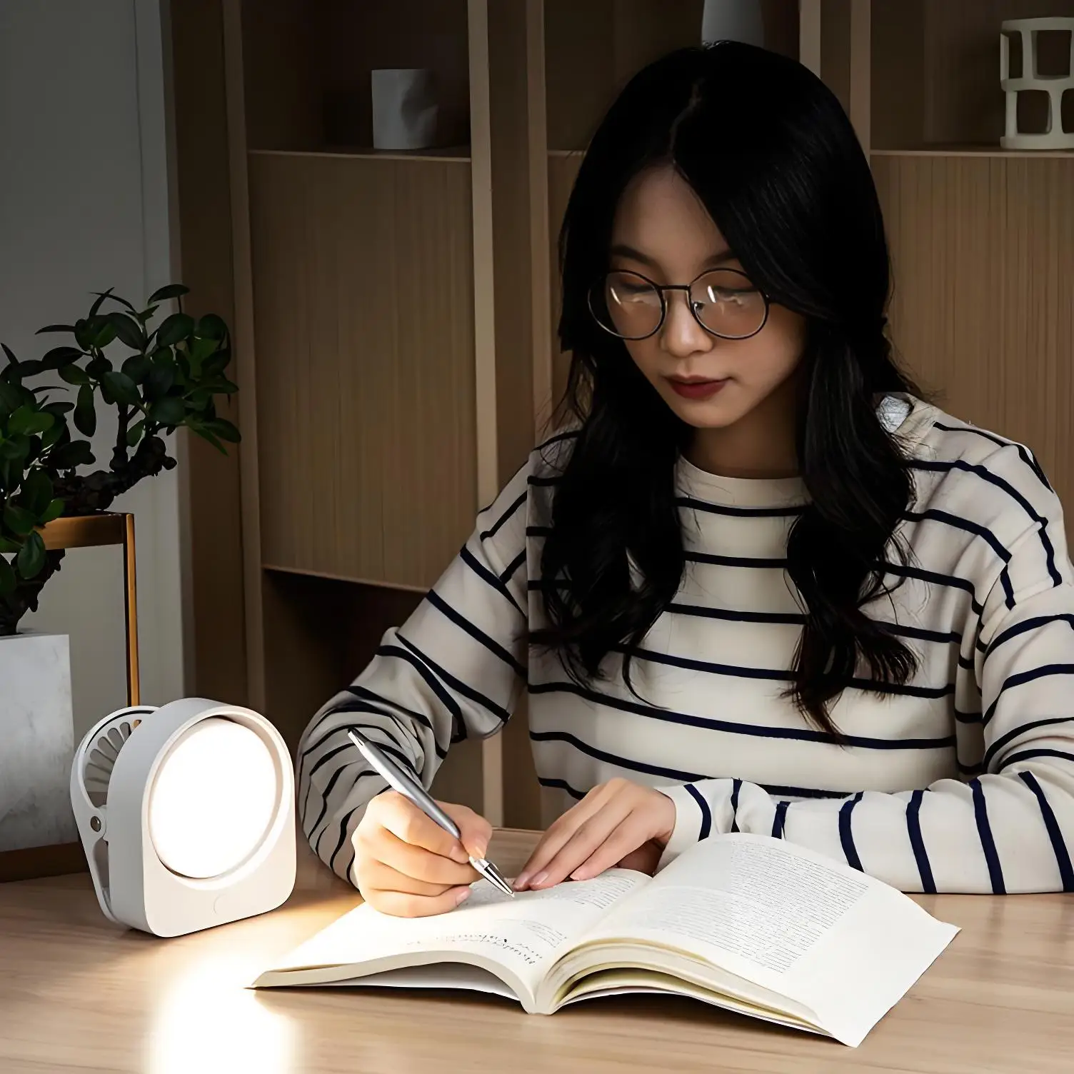 

Rechargeable Book Lamp 3 Brightness Flexible Clip On Book Lights LED Desk Reading Night Light for Studying Table Lamp