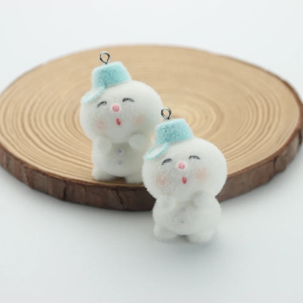 10Pcs 3D Cute Flocking Christmas Snowman Resin Charms Cartoon Christmas Pendant For Bag Phone Keychain DIY Crafts Jewelry Make