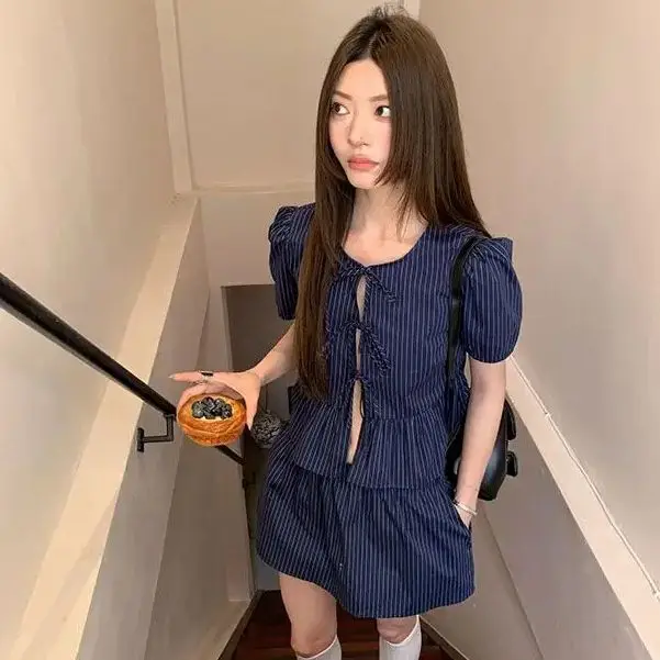 Two-Piece Set Tie-Cut Puff Short-Sleeved Shirt Top Retro Striped Skirt Women'S 2025 Summer New Suit